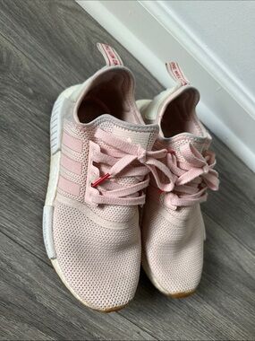 Adidas NMD_R1 Pink Gum Lifestyle Shoes Casual Sneakers BB7588 Womens Size 8